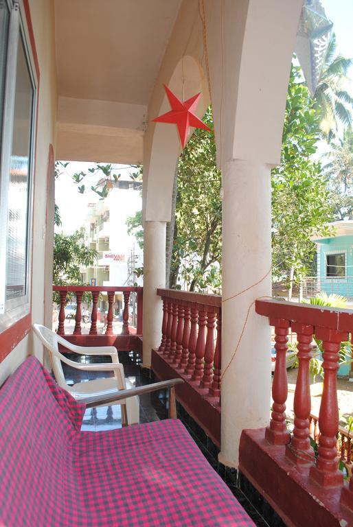 Joe And Marietta'S Guesthouse Calangute Kamer foto