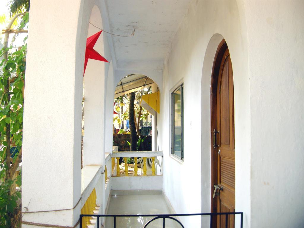 Joe And Marietta'S Guesthouse Calangute Kamer foto